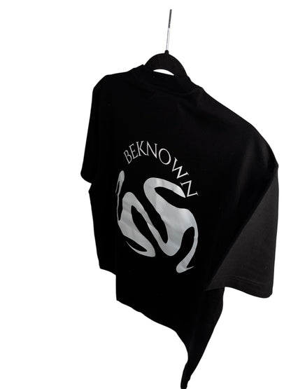 beknwon T-shirt